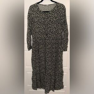 Old Navy Green Long Sleeve Dress